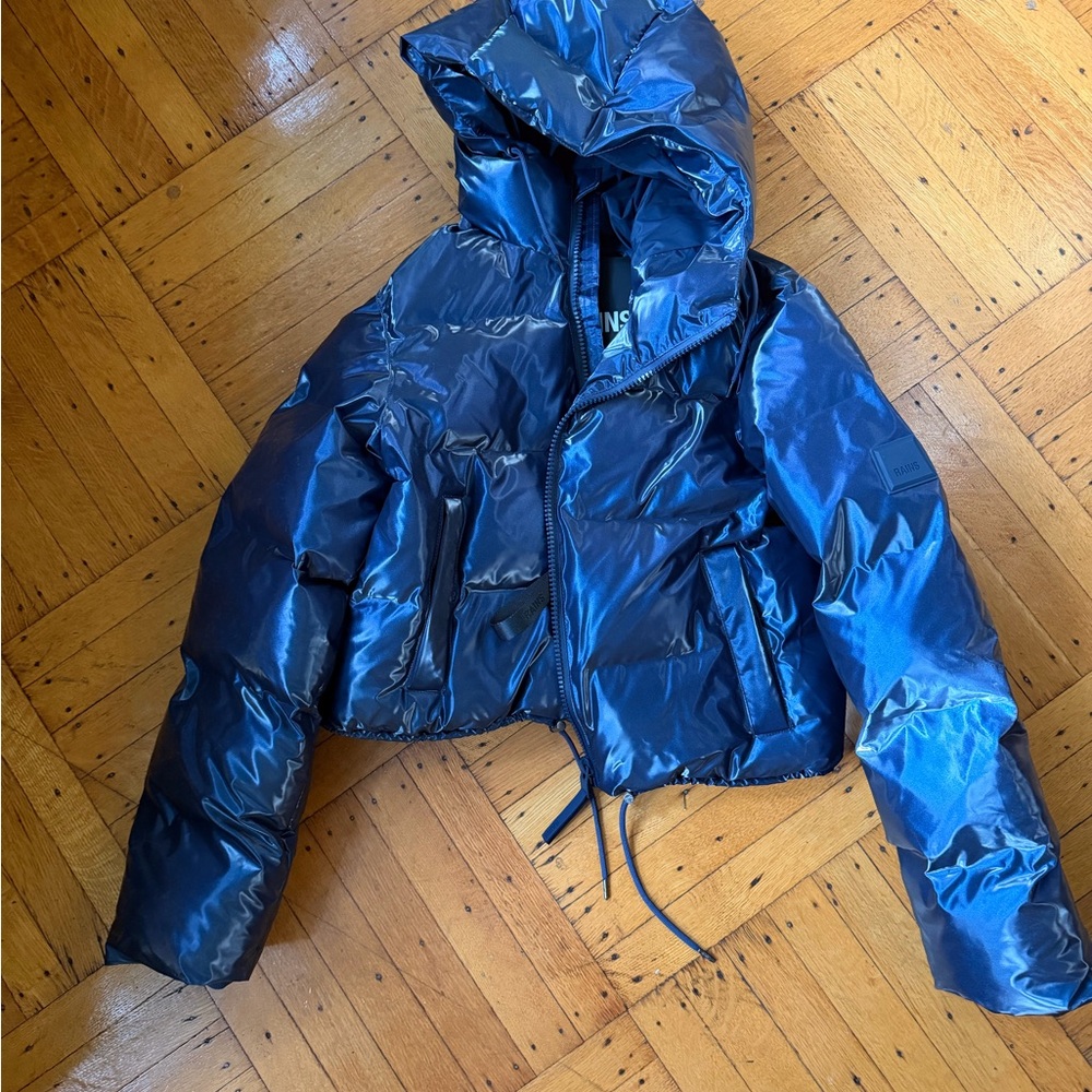 New Rains Metallic Blue Thermal puffer